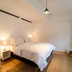 Rooftop Apartment Near Mariahilfstrasse - Free Garage
